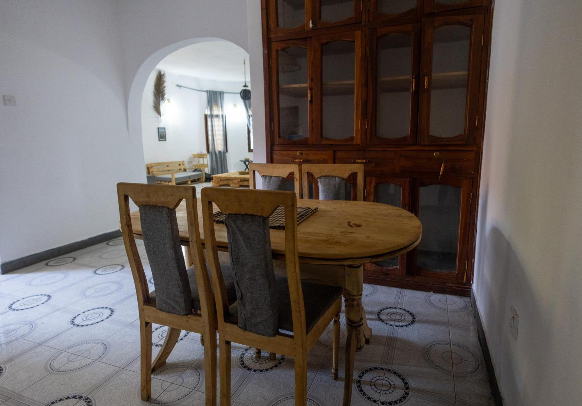 Bed and Breakfast Safari Adventures-House Arusha Exterior foto